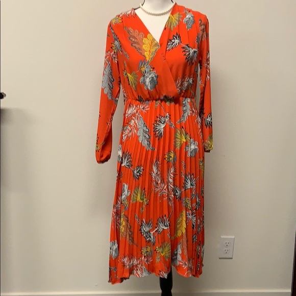 floral pleated maxi dress